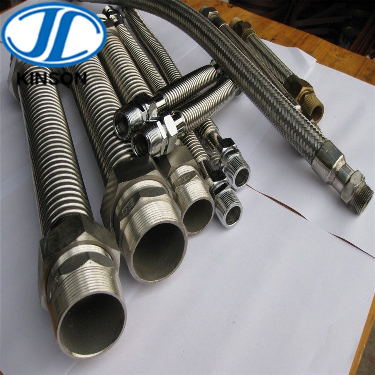 Stainless steel corrugated flexible pipe